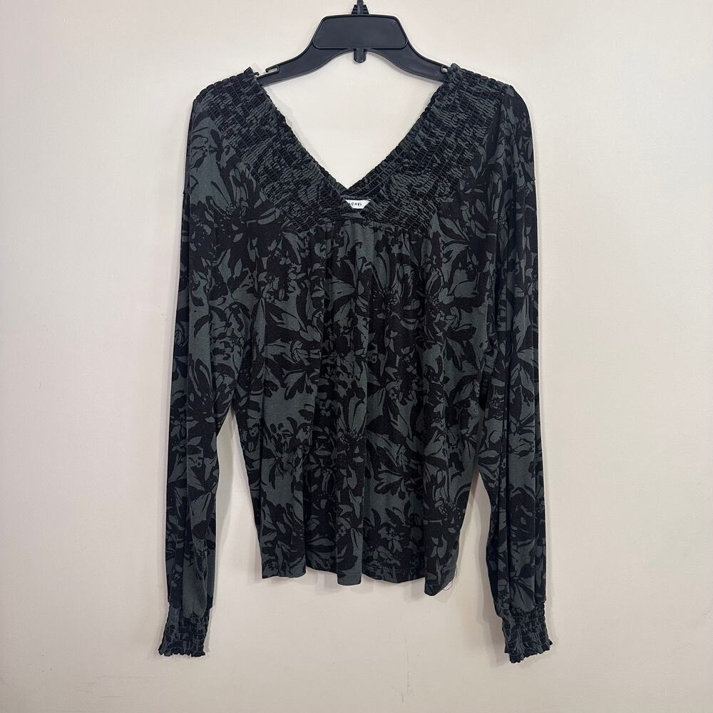 Zac & Rachel XL Green Black Floral Smocked V Neck Blouse
